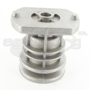 Fűny&iacute;r&oacute; k&eacute;start&oacute; Castelgarden F-464 22.2x68 ut&aacute;ngy&aacute;rtott